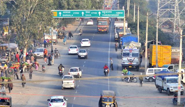 Panchkula-Yanunanagar highway (Sant Arora/HT Photo) Panchkula-Yanunanagar highway (Sant Arora/HT Photo)