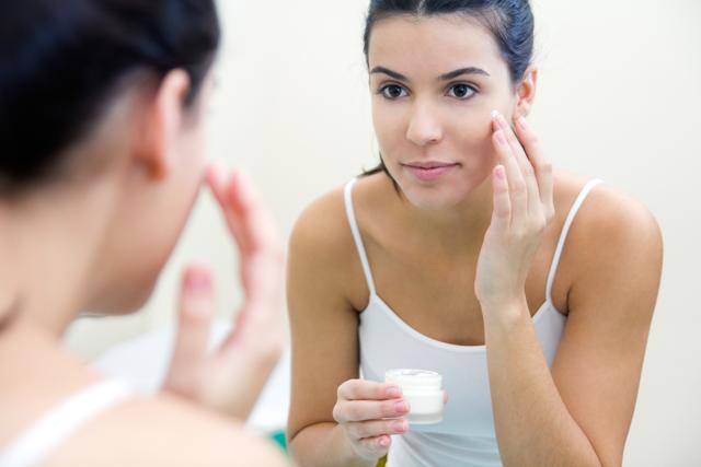 End your day with a thick night cream. (Shutterstock) End your day with a thick night cream. (Shutterstock)