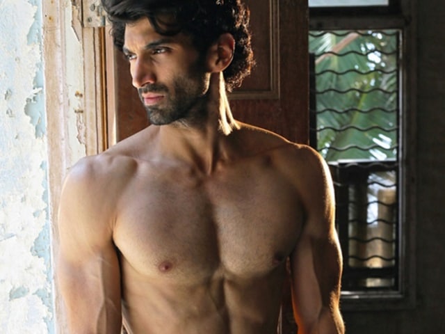 Aditya Roy Kapur Shows Off His New Look For Fitoor In A Shirtless Pic