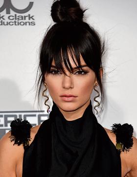 Kendall Jenner attends the 2015 American Music Awards at the Microsoft Theater at L.A. Live in Los Angeles. (AFP) Kendall Jenner attends the 2015 American Music Awards at the Microsoft Theater at L.A. Live in Los Angeles. (AFP)