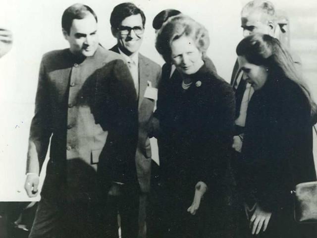 File photo of former prime minister Rajiv Gandhi and Sonia Gandhi with former British prime minister Margaret Thatcher. Newly declassified documents have revealed that Gandhi conflated alleged British inaction against commercial offences originating from Britain with the posting of two drug liaison officers in the capital. (HT Photo) File photo of former prime minister Rajiv Gandhi and Sonia Gandhi with former British prime minister Margaret Thatcher. Newly declassified documents have revealed that Gandhi conflated alleged British inaction against commercial offences originating from Britain with the posting of two drug liaison officers in the capital. (HT Photo)