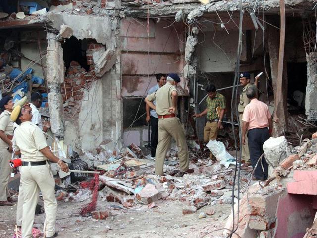 On the night of August 4, two trains, Janata Express and Kamayani Express, got involved in the worst train accident in the state’s history. (HT file photo) On the night of August 4, two trains, Janata Express and Kamayani Express, got involved in the worst train accident in the state’s history. (HT file photo)