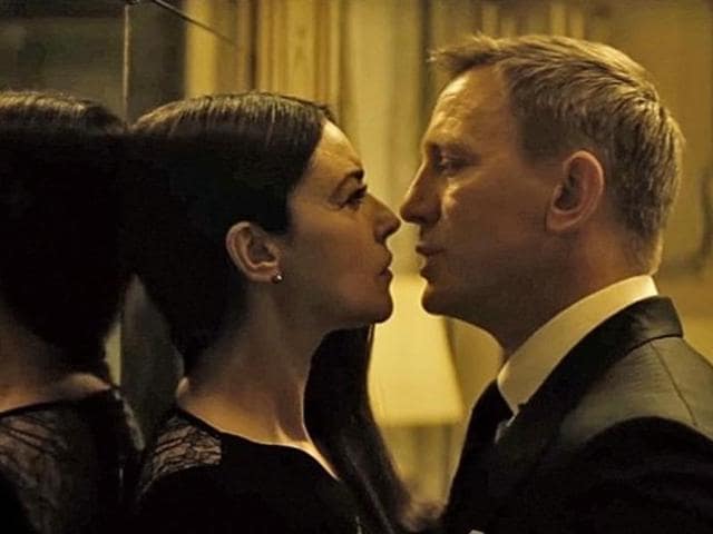 Even the kissing scenes in Bond movie Spectre we snapped into half the original duration.(WB)