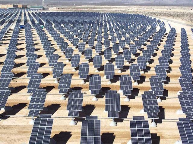 The 750-MW solar power station, which will be spread over nearly 1,500 hectares, will be the world’s largest solar power plant at a single location.(Photo for representation) The 750-MW solar power station, which will be spread over nearly 1,500 hectares, will be the world’s largest solar power plant at a single location.(Photo for representation)