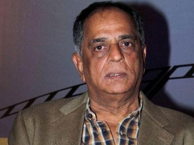 Filmmaker Shyam-Benegal will head a committee that will look into revamping of the censor board. Filmmaker Shyam-Benegal will head a committee that will look into revamping of the censor board.