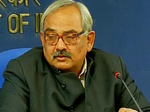 The Union home secretary Rajiv Mehrishi briefed media on Sunday, January 3, 2016, about the security operations at the Pathankot air base.(ANI)