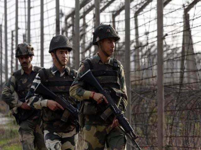 An army spokesperson said that the contingent of the French army would arrive in the Mahajan field firing range later this month for the third exercise named ‘Shakti-2016’. (HT Photo) An army spokesperson said that the contingent of the French army would arrive in the Mahajan field firing range later this month for the third exercise named ‘Shakti-2016’. (HT Photo)