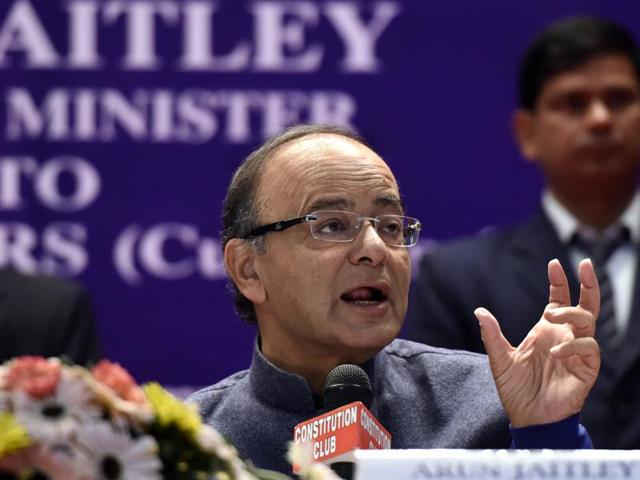 Finance Minister Arun Jaitley during a pre-Budget 2016-17 meeting with trade unions at North Block in New Delhi on Monday.(PTI)