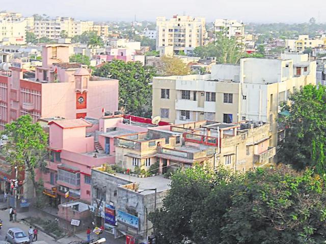 Many apartments and multi-storey buildings have come up without proper soil testing. (Parwaz Khan/HT Photo) Many apartments and multi-storey buildings have come up without proper soil testing. (Parwaz Khan/HT Photo)