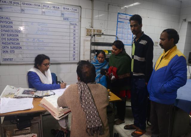 An injured woman stands with others as she waits for treatment at Siliguri Hospital following an earthquake that struck northeast India. (AFP) An injured woman stands with others as she waits for treatment at Siliguri Hospital following an earthquake that struck northeast India. (AFP)