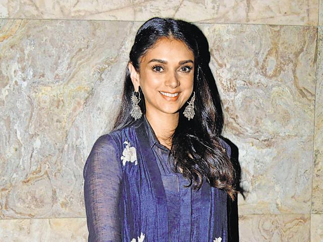 Aditi Rao Hyadri looks beautiful in desi avatar. (Photo: yogen shah/ Shakti yadav) 