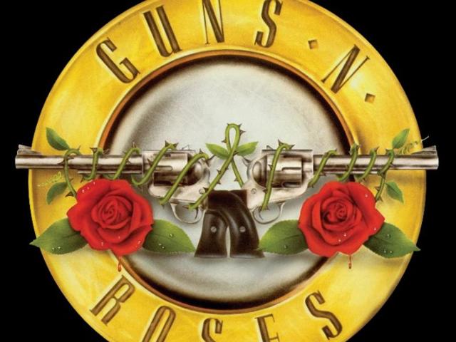 Guitarist Ron Bumblefoot Thal, lead vocalist Axl Rose and DJ Ashba of Guns N’ Roses performs during a concert in Mumbai. (PTI) Guitarist Ron Bumblefoot Thal, lead vocalist Axl Rose and DJ Ashba of Guns N’ Roses performs during a concert in Mumbai. (PTI)