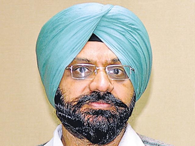 Confirming the illegality, department’s deputy secretary Ravi Kiran told HT that the department never issued any official order pertaining to handing over the additional charge to Harkiran Pal Singh. (HT Photo) Confirming the illegality, department’s deputy secretary Ravi Kiran told HT that the department never issued any official order pertaining to handing over the additional charge to Harkiran Pal Singh. (HT Photo)
