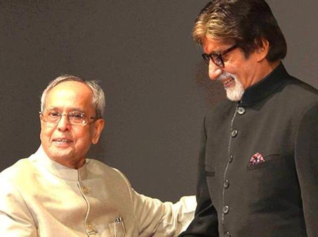 Amitabh Bachchan and President Pranab Mujherjee. Amitabh Bachchan and President Pranab Mujherjee.