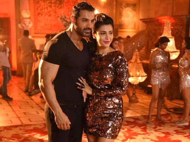 John Abraham and Shruti Haasan in a still from Welcome Back. (Facebook) John Abraham and Shruti Haasan in a still from Welcome Back. (Facebook)