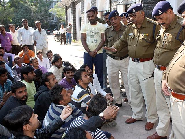 The family members of Saurabh Suryavanshi and residents of Bhagirathpura at Indore DIG office on Wednesday January 6, 2016. (Hindustan Times) The family members of Saurabh Suryavanshi and residents of Bhagirathpura at Indore DIG office on Wednesday January 6, 2016. (Hindustan Times)