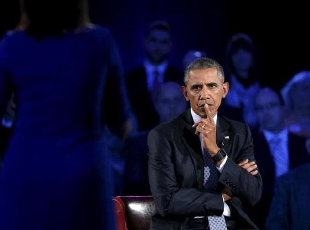US President Barack Obama participates in a live town hall event on reducing gun violence hosted by CNN’s Anderson Cooper at George Mason University in Fairfax, Virginia. (Reuters photo) US President Barack Obama participates in a live town hall event on reducing gun violence hosted by CNN’s Anderson Cooper at George Mason University in Fairfax, Virginia. (Reuters photo)
