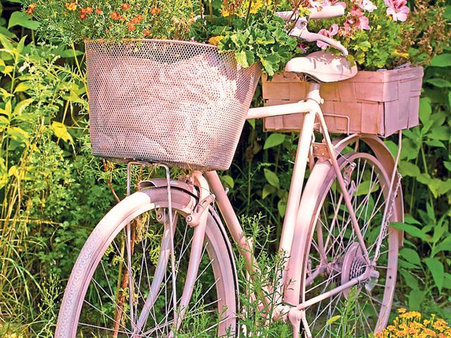 You can also paint your old cycle in a pop hue. (ISTOCK)