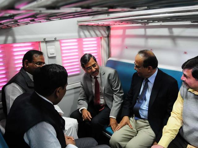 The chairman of railway board AK Mittal, along with other officials, inspected the newly-built model coaches at Habibganj railway station, in Bhopal. (Mujeeb Faruqui/HT Photo)