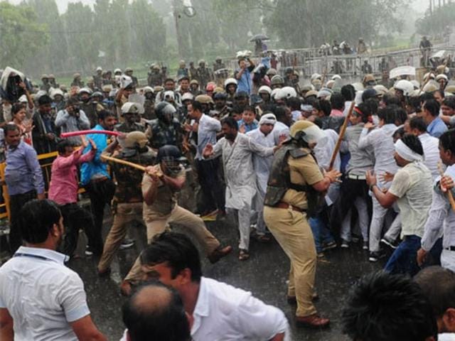 Police cane charge Youth Congress activists during a protest at the MP CM's residence over Vyapam scam, in Bhopal on Thursday. (Mujeeb Faruqui/HT File photo) Police cane charge Youth Congress activists during a protest at the MP CM's residence over Vyapam scam, in Bhopal on Thursday. (Mujeeb Faruqui/HT File photo)