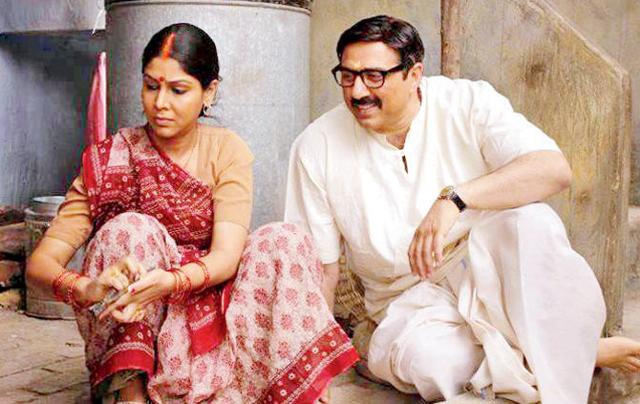 Mohalla Assi was based on a Hindi novel Kashi Ka Assi. (YouTube) Mohalla Assi was based on a Hindi novel Kashi Ka Assi. (YouTube)