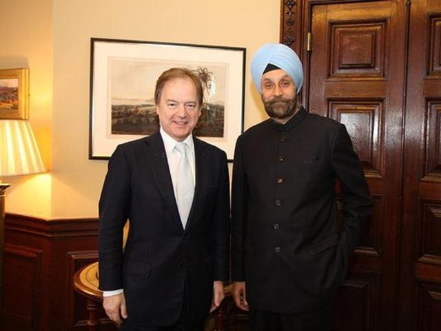 Amid dismay among campaigners and relatives of the six Britons, Foreign Office minister Hugo Swire (L) used the occasion to welcome new Indian high commissioner Navtej Sarna (R) to raise the issue on Tuesday. (Foreign Office, UK) Amid dismay among campaigners and relatives of the six Britons, Foreign Office minister Hugo Swire (L) used the occasion to welcome new Indian high commissioner Navtej Sarna (R) to raise the issue on Tuesday. (Foreign Office, UK)