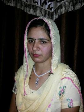 A mother of two, Saroj also plans to get enrolled into the LLB course (HT Photo) A mother of two, Saroj also plans to get enrolled into the LLB course (HT Photo)