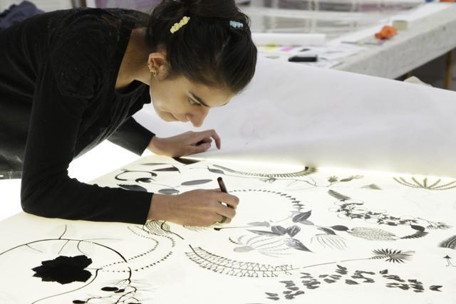 Behl then used a variety of printing techniques, ranging from modern digital printing to traditional woodcut printing and screen printing as well as hand embroidery.
