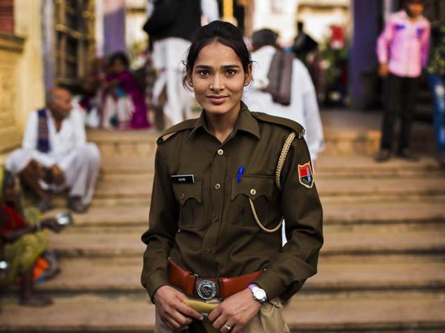 “A police officer on the streets of Delhi” (Photo: Mihaela Noroc)