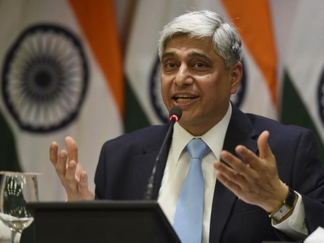 Official Spokesperson and Joint Secretary Ministry of External afairs (MEA), Vikas Swarup addresses the media on Pakistan issues, in New Delhi, India, on Thursday, January 14, 2016.(Hindustan Times) Official Spokesperson and Joint Secretary Ministry of External afairs (MEA), Vikas Swarup addresses the media on Pakistan issues, in New Delhi, India, on Thursday, January 14, 2016.(Hindustan Times)