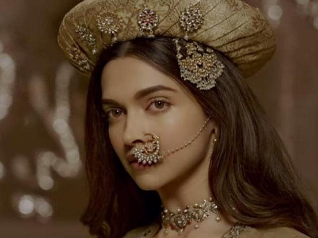 Deepika Padukone is nominated in Best Actoress category for Bajirao Mastani. Deepika Padukone is nominated in Best Actoress category for Bajirao Mastani.