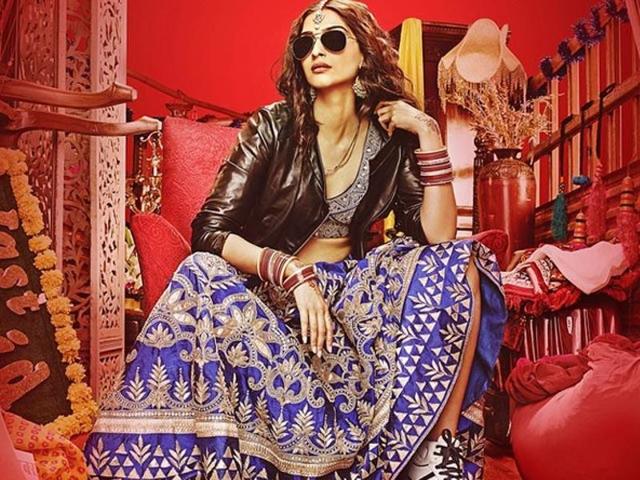 Sonam Kapoor is nominated in Best Actoress category for Dolly Ki Doli. Sonam Kapoor is nominated in Best Actoress category for Dolly Ki Doli.