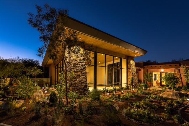 In 2015, Canyon Ranch Tucson, Arizona hosted a retreat that helped women perfect the art of the striptease with a burlesque dance instructor. (canyonranchdestinations.com) In 2015, Canyon Ranch Tucson, Arizona hosted a retreat that helped women perfect the art of the striptease with a burlesque dance instructor. (canyonranchdestinations.com)