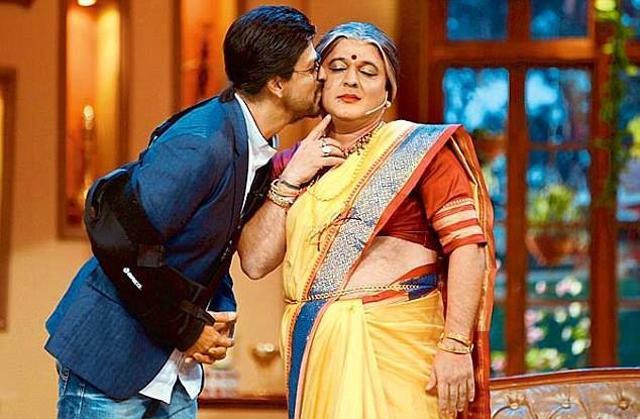 Shah Rukh Khan, a regular on Kapil’s show, doesn’t refrain from showing his affection. (Colors) Shah Rukh Khan, a regular on Kapil’s show, doesn’t refrain from showing his affection. (Colors)
