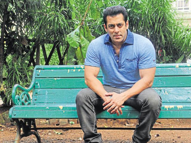 Bollywood Actor Salman Khan. The actor has been sent a legal notice by traders of New Delhi’s Khan Market over the name of his proposed shopping website. (Hindustan Times) Bollywood Actor Salman Khan. The actor has been sent a legal notice by traders of New Delhi’s Khan Market over the name of his proposed shopping website. (Hindustan Times)