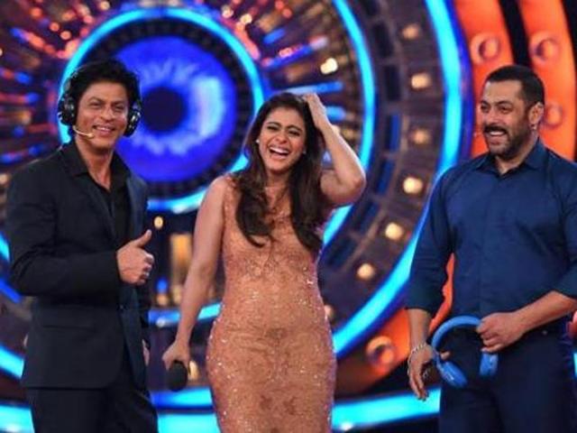 SRK, Kajol, Salman on the sets of Bigg Boss 9. (Colors TV) SRK, Kajol, Salman on the sets of Bigg Boss 9. (Colors TV)