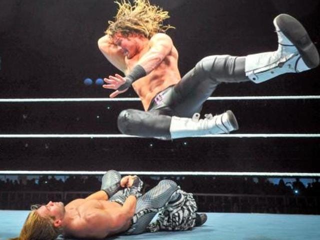 Dolph Ziggler in action against Tyler Breeze, (Photo: WWE.com) Dolph Ziggler in action against Tyler Breeze, (Photo: WWE.com)