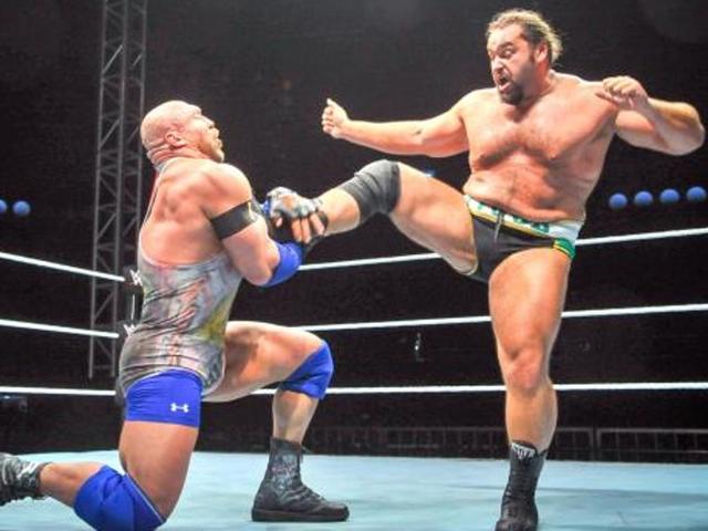 A heavyweight match between Ryback and Rusev. (Photo: wwe.com) A heavyweight match between Ryback and Rusev. (Photo: wwe.com)
