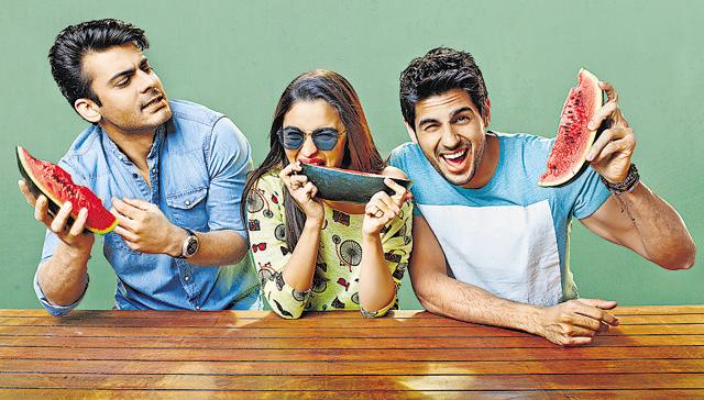 Sidharth Malhotra celebrates his birthday on the sets of his next film opposite Alia Bhatt.