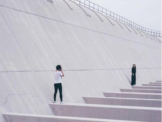 He captioned it ‘I live in a busy city (Hong Kong), but peace and quiet is never far away.’ (Instagram/@edwardkb)