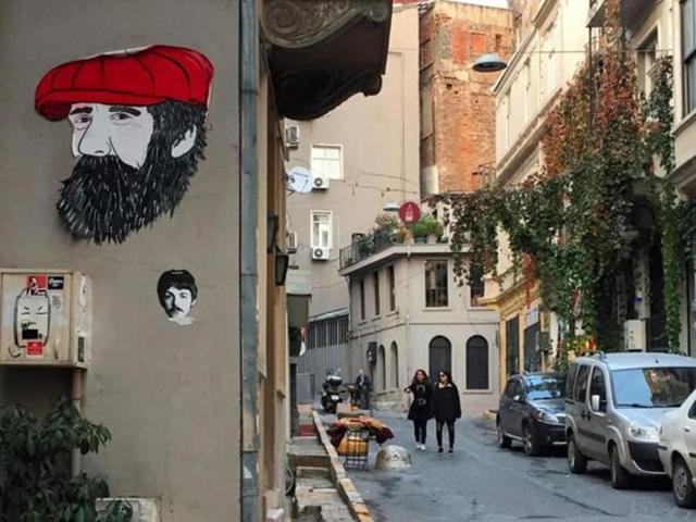 Street art in Istanbul, Turkey. (Instagram/@eniserol)