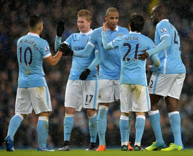 Manchester City's midfielder David Silva celebrates with teammates Sergio Aguero, Kevin De Bruyne and Yaya Toure against Crystal Palace at the Etihad Stadium. (AFP Photo) Manchester City's midfielder David Silva celebrates with teammates Sergio Aguero, Kevin De Bruyne and Yaya Toure against Crystal Palace at the Etihad Stadium. (AFP Photo)