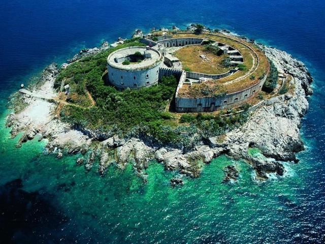 The fortress on Mamula Island was a concentration camp during World War II. It will be developed into a luxury hotel. (Montenegro tourism) The fortress on Mamula Island was a concentration camp during World War II. It will be developed into a luxury hotel. (Montenegro tourism)