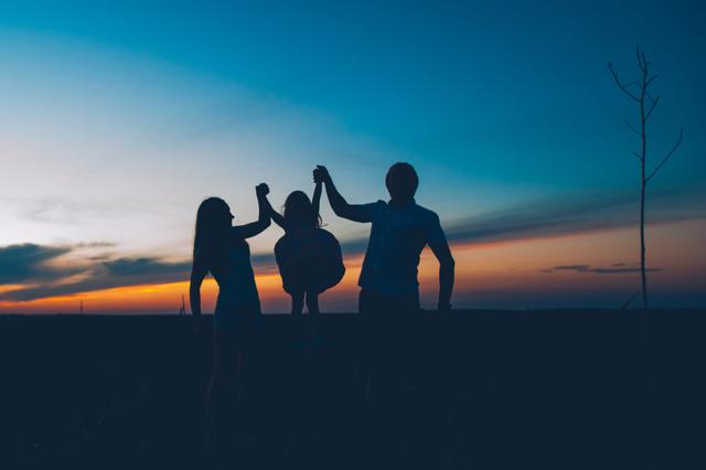 During the period of the study 23 of the couples separated after four years, and 16 separated after eight years. (Shutterstock)