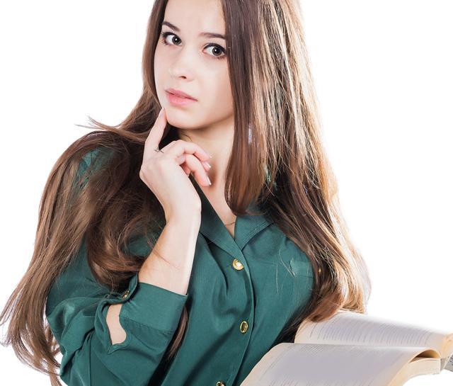 Some speed-reading technologies claim to offer an additional boost by eliminating the need to make eye movements by presenting words rapidly in the center of a computer screen or mobile device, with each new word replacing the previous word, the researchers said. (Shutterstock)
