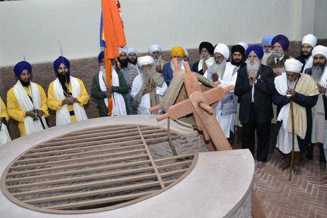 The ancient well at the gurdwara. (HT Photo) The ancient well at the gurdwara. (HT Photo)