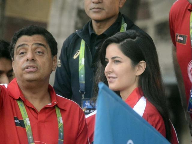 Katrina Kaif during the Standard Chartered Mumbai Marathon 2016.  (IANS) 