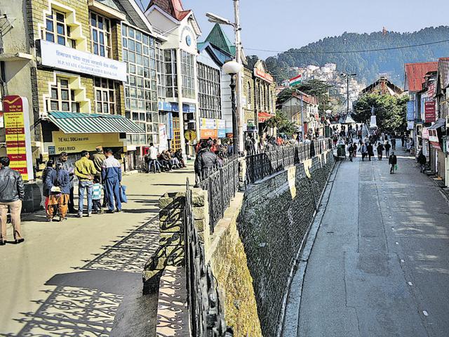 Shimla also receives a decline in the number of tourists as there is no snowfall in the region. (Deepak Sansta/HT Photo)