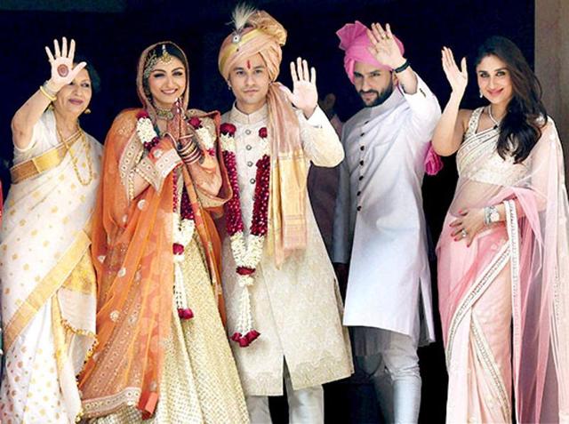 Soha’s family, including mother Sharmila, brother Saif and sis-in-law Kareena, were there to give their blessings.  (HT Photo) 