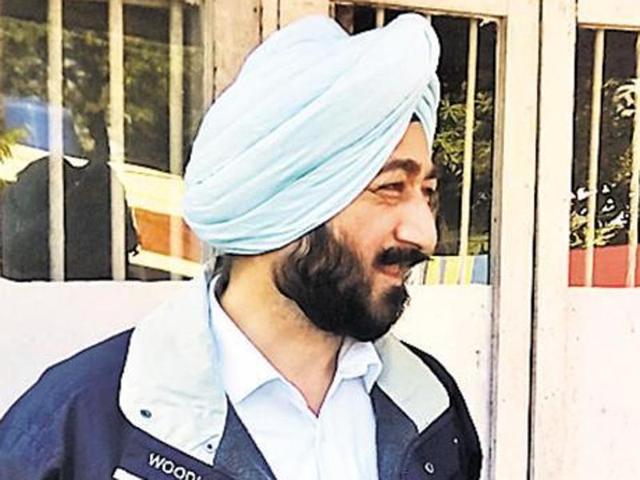 Karanjit Kaur, a Tanda-based woman, has submitted several documents — including her son Sahilpreet Singh’s birth certificate — to the police in support of her bigamy allegation to the police.(HT Photo) Karanjit Kaur, a Tanda-based woman, has submitted several documents — including her son Sahilpreet Singh’s birth certificate — to the police in support of her bigamy allegation to the police.(HT Photo)